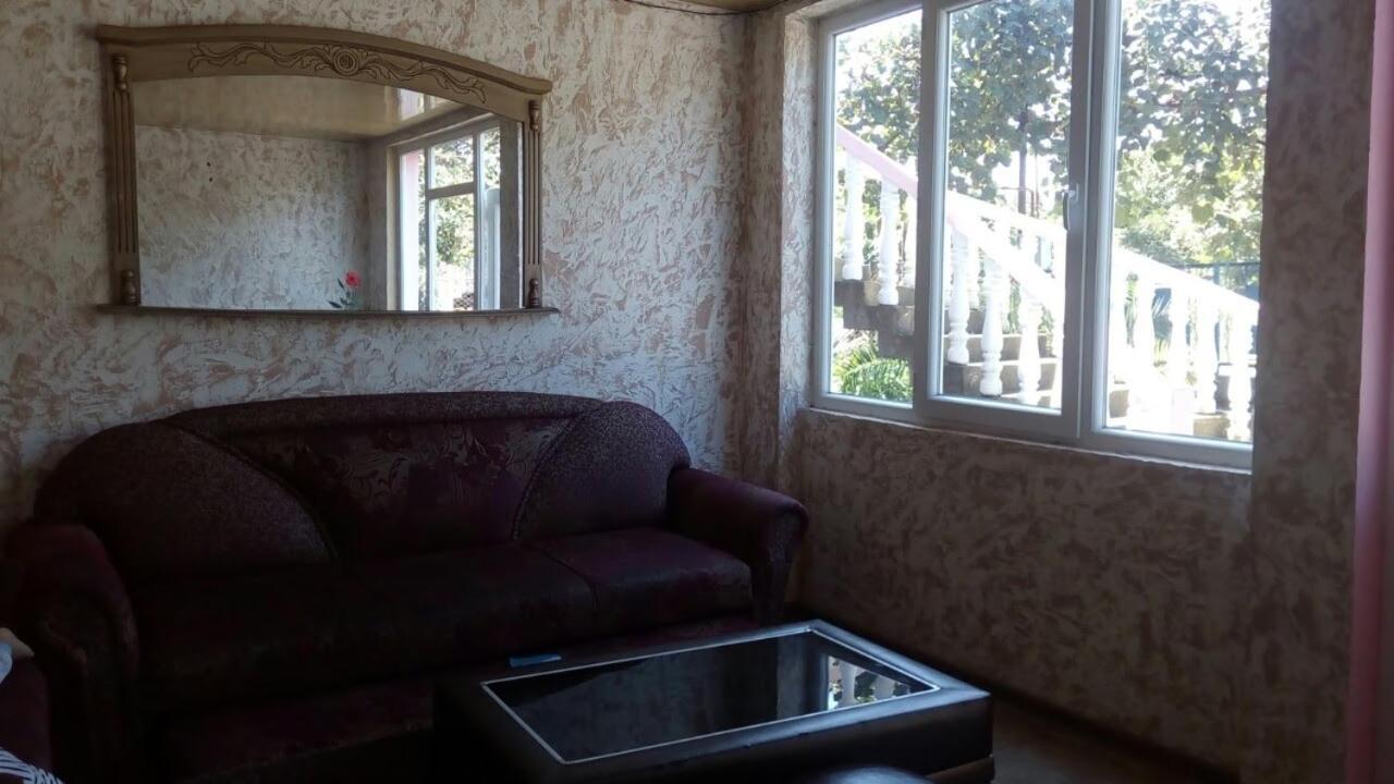 Guesthouse Gia Kobuleti Exteriör bild